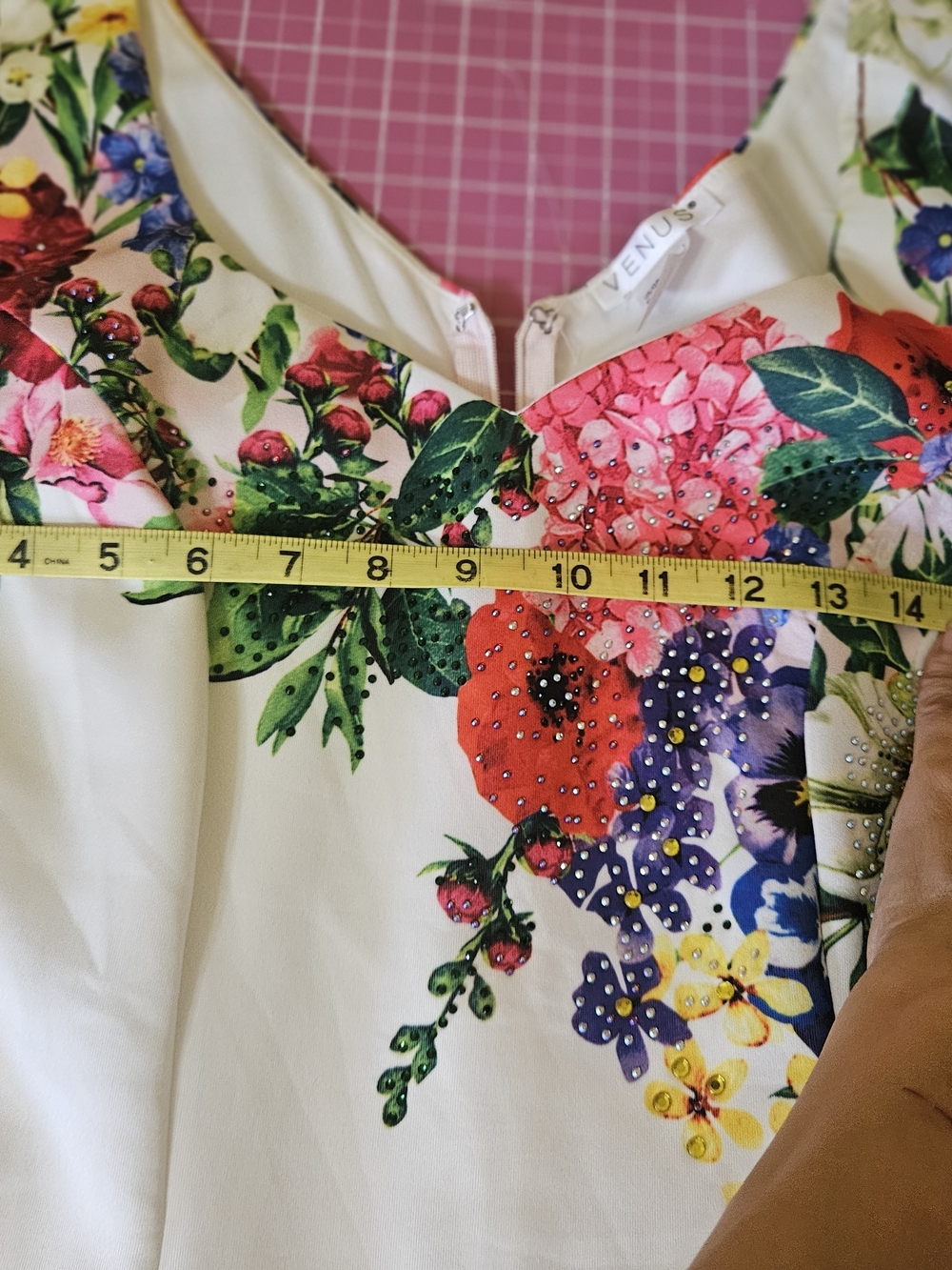 VENUSFloral Heart Neckline Midi Dress  Pink Ruffle Beaded Sleevless Size L - Picture 11 of 12